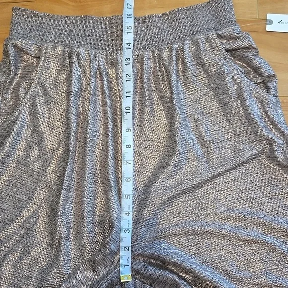 Anthropologie Melora Metallic Rose Gold Jogger Pants size medium NWT - Picture 10 of 14